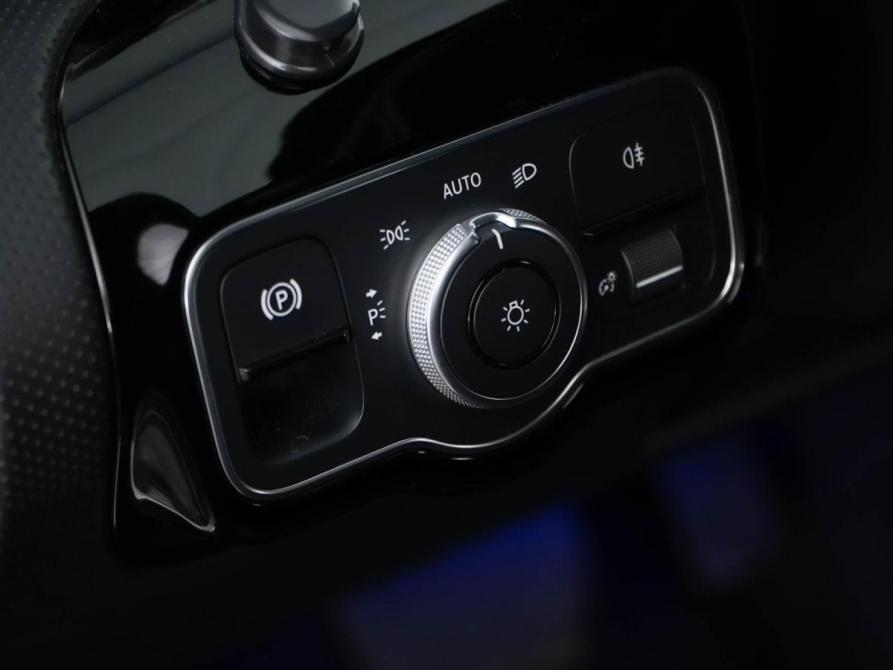 Mercedes-Benz A-Класс IV (W177) Москва  - изображение 17