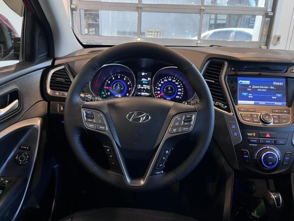 Hyundai Santa Fe III с пробегом 2014 года, цена 1 992 000 рублей, 120143 км, внедорожник, Автокод Объявления