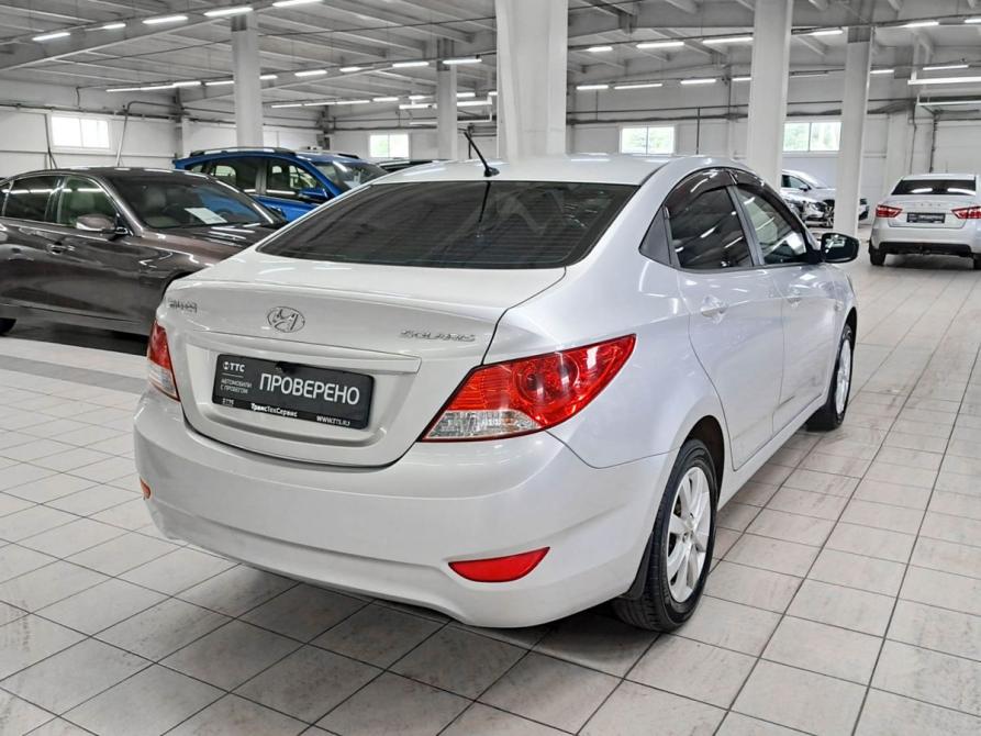 Hyundai Solaris I Набережные Челны  - изображение 6
