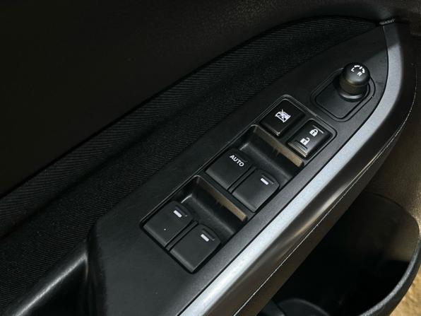 Suzuki Vitara II Рестайлинг с пробегом 2019 года, цена 1 770 000 рублей, 82642 км, внедорожник, Автокод Объявления