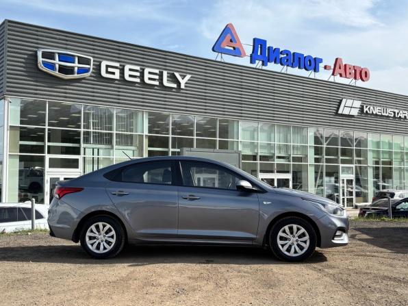 Hyundai Solaris II с пробегом 2018 года, цена 1 391 000 рублей, 86000 км, седан, Автокод Объявления