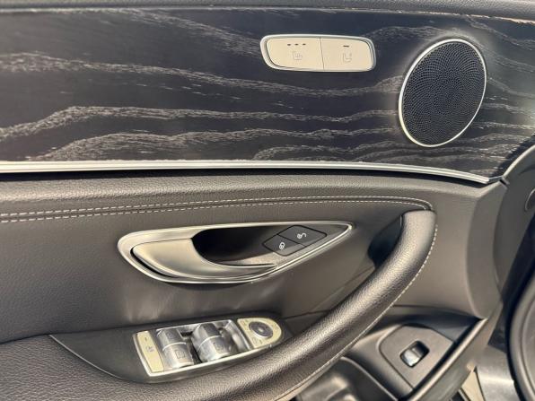 Mercedes-Benz E-Класс V (W213 S213 C238) с пробегом 2019 года, цена 2 579 000 рублей, 258000 км, седан, Автокод Объявления