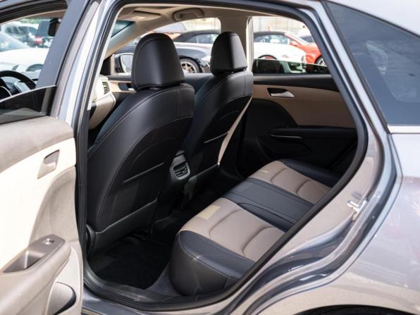 Chevrolet Monza II с пробегом 2022 года, цена 1 549 000 рублей, 53027 км, седан, Автокод Объявления