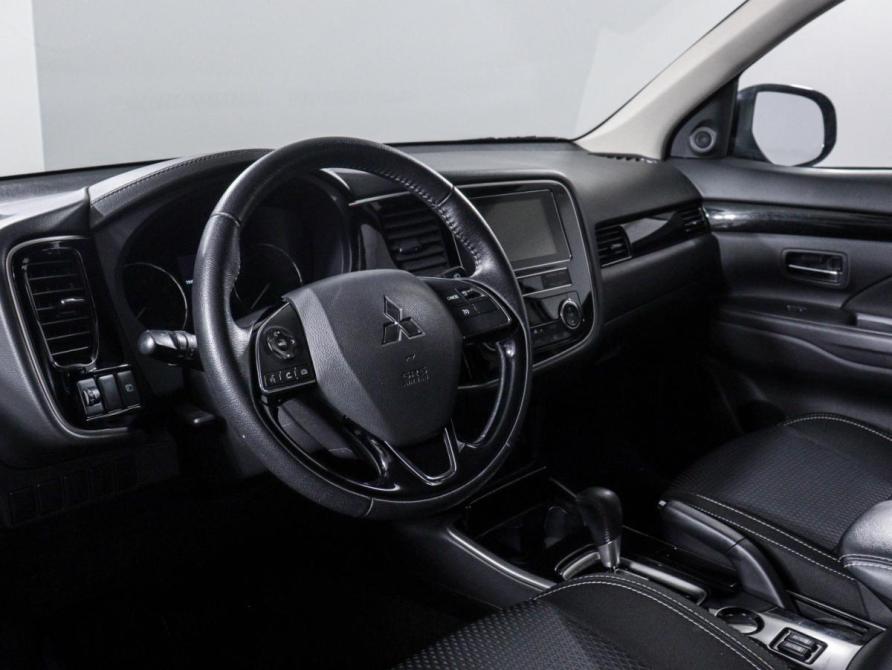 Mitsubishi Outlander III Рестайлинг 3 Москва  - изображение 14