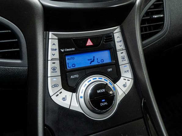 Hyundai Elantra V (MD) с пробегом 2011 года, цена 904 000 рублей, 242187 км, седан, Автокод Объявления