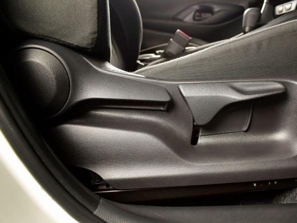 Toyota Yaris IV с пробегом 2021 года, цена 1 085 995 рублей, 95537 км, хэтчбек, Автокод Объявления