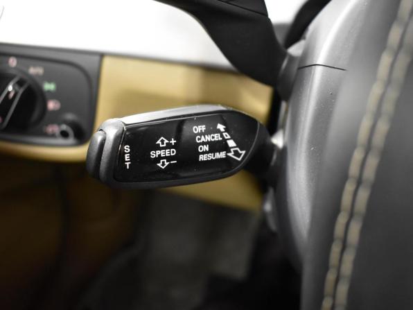 Audi A8 III (D4) с пробегом 2011 года, цена 1 619 900 рублей, 263264 км, седан, Автокод Объявления