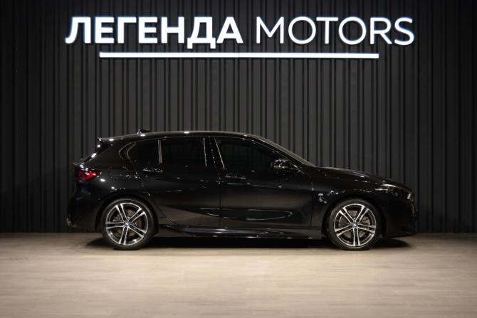 BMW 1 серии III (F40) с пробегом 2023 года, цена 3 200 000 рублей, 17304 км, хэтчбек, Автокод Объявления