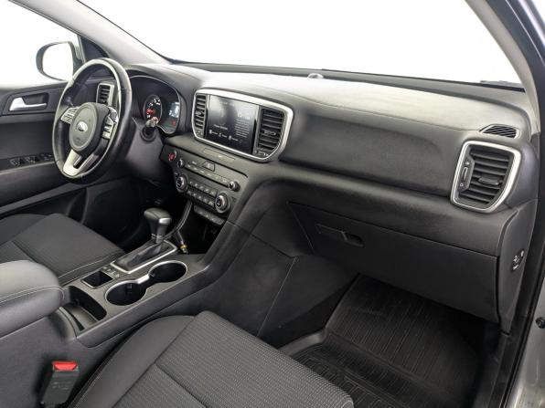Kia Sportage IV Рестайлинг с пробегом 2021 года, цена 2 850 000 рублей, 59709 км, внедорожник, Автокод Объявления