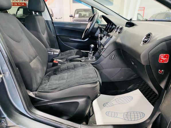 Peugeot 408 I с пробегом 2013 года, цена 600 000 рублей, 190000 км, седан, Автокод Объявления