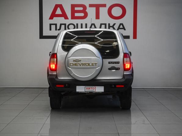 Chevrolet Niva I с пробегом 2005 года, цена 529 000 рублей, 141630 км, внедорожник, Автокод Объявления