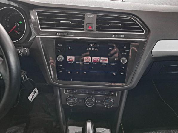 Volkswagen Tiguan II с пробегом 2018 года, цена 2 250 000 рублей, 103111 км, внедорожник, Автокод Объявления