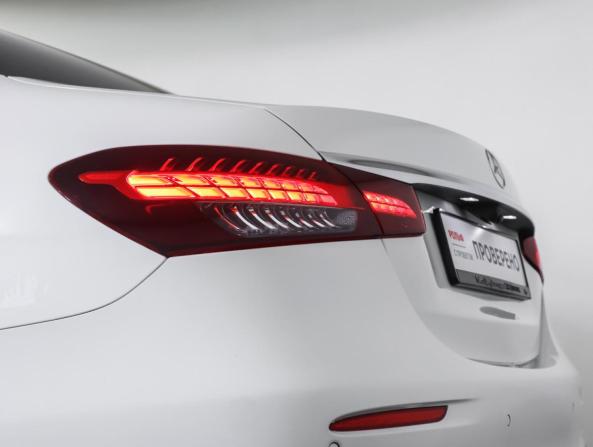 Mercedes-Benz E-Класс V (W213 S213 C238) Рестайлинг с пробегом 2021 года, цена 4 254 000 рублей, 86256 км, седан, Автокод Объявления