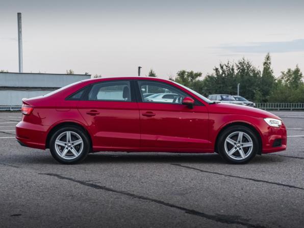 Audi A3 III (8V) Рестайлинг с пробегом 2016 года, цена 2 177 000 рублей, 58236 км, седан, Автокод Объявления