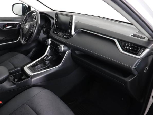Toyota RAV4 V (XA50) с пробегом 2021 года, цена 3 497 000 рублей, 123480 км, внедорожник, Автокод Объявления