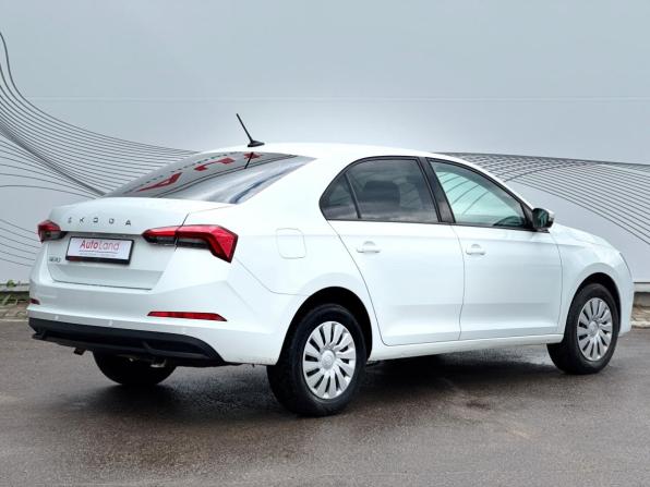 Skoda Rapid II с пробегом 2022 года, цена 1 620 000 рублей, 89819 км, лифтбек, Автокод Объявления