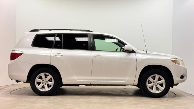 Toyota Highlander II (XU40) с пробегом 2008 года, цена 1 570 000 рублей, 166480 км, внедорожник, Автокод Объявления
