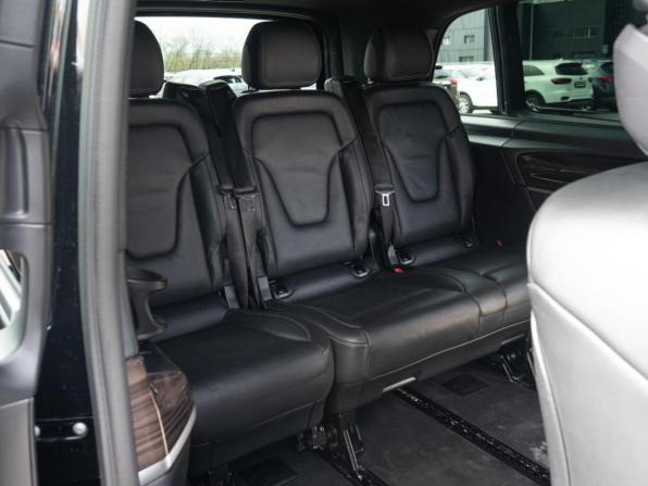 Mercedes-Benz V-Класс III (W447) Рестайлинг с пробегом 2022 года, цена 8 640 000 рублей, 82797 км, минивэн, Автокод Объявления