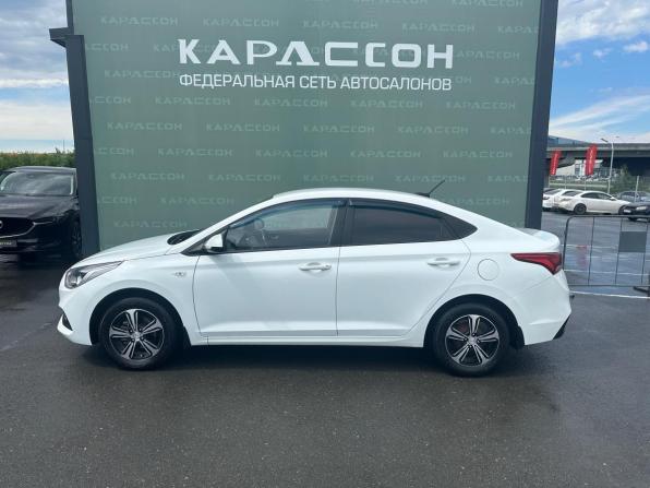 Hyundai Solaris II с пробегом 2017 года, цена 1 099 000 рублей, 128579 км, седан, Автокод Объявления