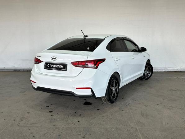 Hyundai Solaris II с пробегом 2017 года, цена 1 199 000 рублей, 96556 км, седан, Автокод Объявления