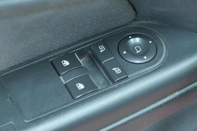 Opel Astra H Рестайлинг с пробегом 2007 года, цена 569 000 рублей, 240000 км, хэтчбек, Автокод Объявления