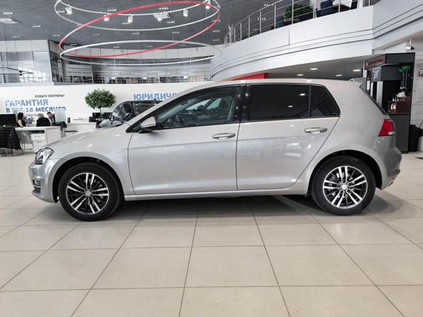 Volkswagen Golf VII с пробегом 2013 года, цена 1 499 000 рублей, 134627 км, хэтчбек, Автокод Объявления