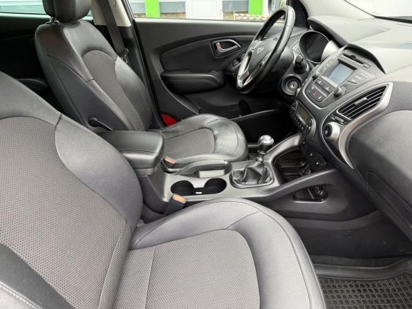 Hyundai ix35 I Рестайлинг с пробегом 2014 года, цена 1 220 000 рублей, 174632 км, внедорожник, Автокод Объявления