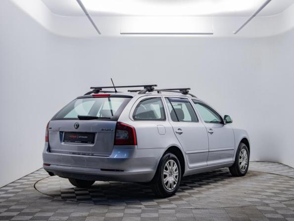 Skoda Octavia II (A5) Рестайлинг с пробегом 2012 года, цена 930 000 рублей, 158252 км, универсал, Автокод Объявления