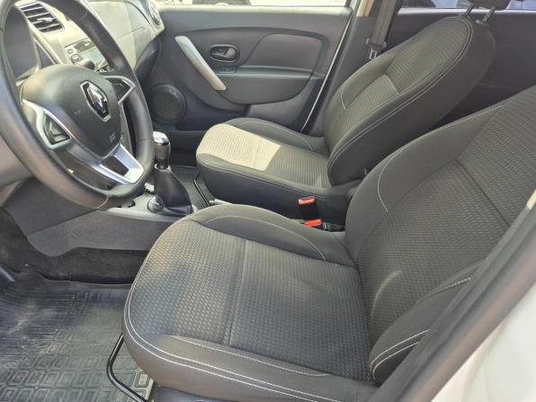 Renault Logan II Рестайлинг с пробегом 2022 года, цена 1 099 000 рублей, 74248 км, седан, Автокод Объявления