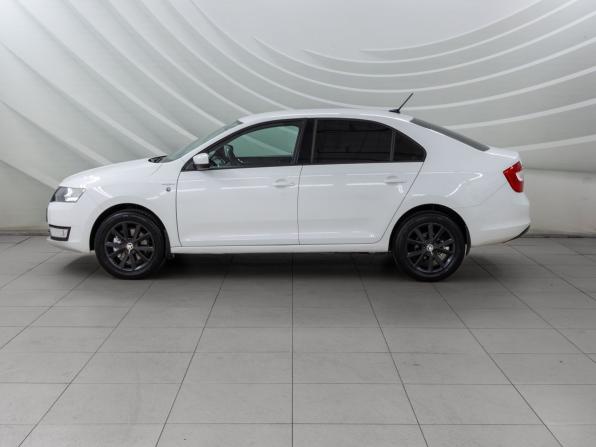 Skoda Rapid I с пробегом 2016 года, цена 998 000 рублей, 148041 км, лифтбек, Автокод Объявления