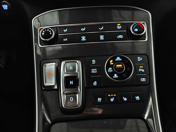 Hyundai Santa Fe IV Рестайлинг с пробегом 2021 года, цена 3 850 000 рублей, 57479 км, внедорожник, Автокод Объявления