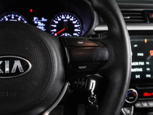 Kia Rio IV с пробегом 2017 года, цена 1 135 000 рублей, 120114 км, седан, Автокод Объявления