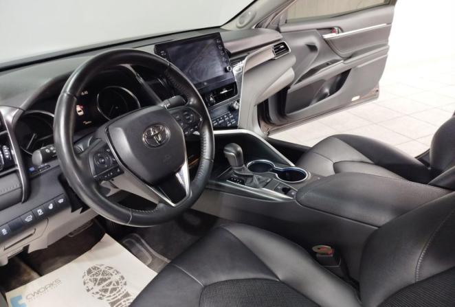 Toyota Camry VIII (XV70) Рестайлинг с пробегом 2021 года, цена 4 100 000 рублей, 48449 км, седан, Автокод Объявления