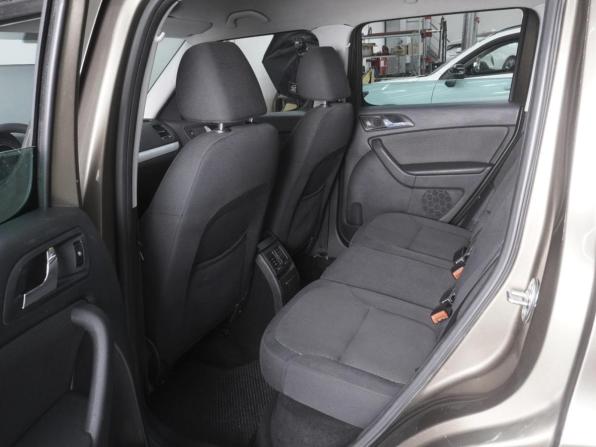 Skoda Yeti I с пробегом 2012 года, цена 950 000 рублей, 182237 км, внедорожник, Автокод Объявления
