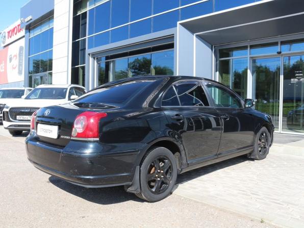 Toyota Avensis II Рестайлинг с пробегом 2006 года, цена 690 000 рублей, 307286 км, седан, Автокод Объявления