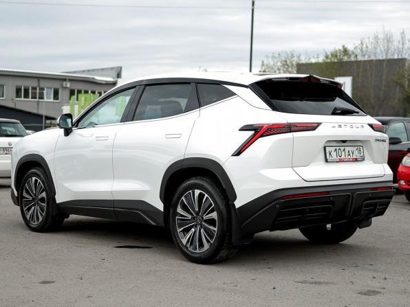 JETOUR DASHING I с пробегом 2023 года, цена 1 999 000 рублей, 64000 км, внедорожник, Автокод Объявления