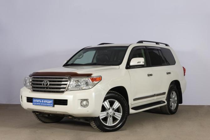 Toyota Land Cruiser 200 Series Рестайлинг 1 с пробегом 2013 года, цена 3 749 000 рублей, 116939 км, внедорожник, Автокод Объявления