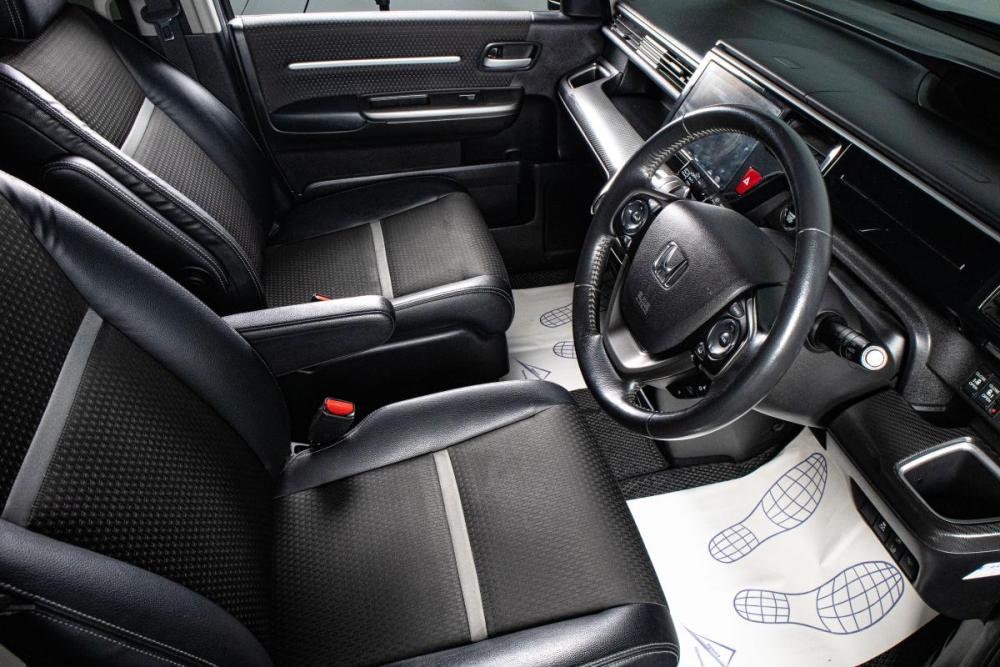 Honda Stepwgn V Рестайлинг Сургут  - изображение 9