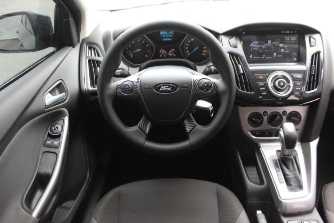 Ford Focus III с пробегом 2013 года, цена 637 000 рублей, 156238 км, седан, Автокод Объявления