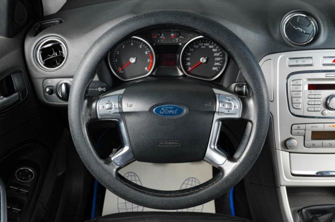 Ford Mondeo IV с пробегом 2008 года, цена 849 000 рублей, 305000 км, седан, Автокод Объявления