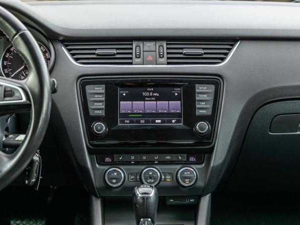 Skoda Octavia III (A7) с пробегом 2013 года, цена 1 698 000 рублей, 98080 км, лифтбек, Автокод Объявления