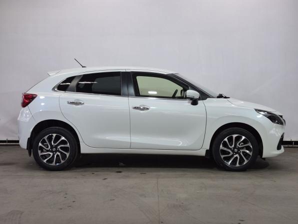 Suzuki Baleno III с пробегом 2023 года, цена 1 570 000 рублей, 45032 км, хэтчбек, Автокод Объявления