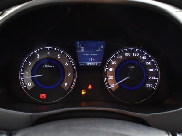 Hyundai Solaris I с пробегом 2013 года, цена 685 000 рублей, 192997 км, седан, Автокод Объявления