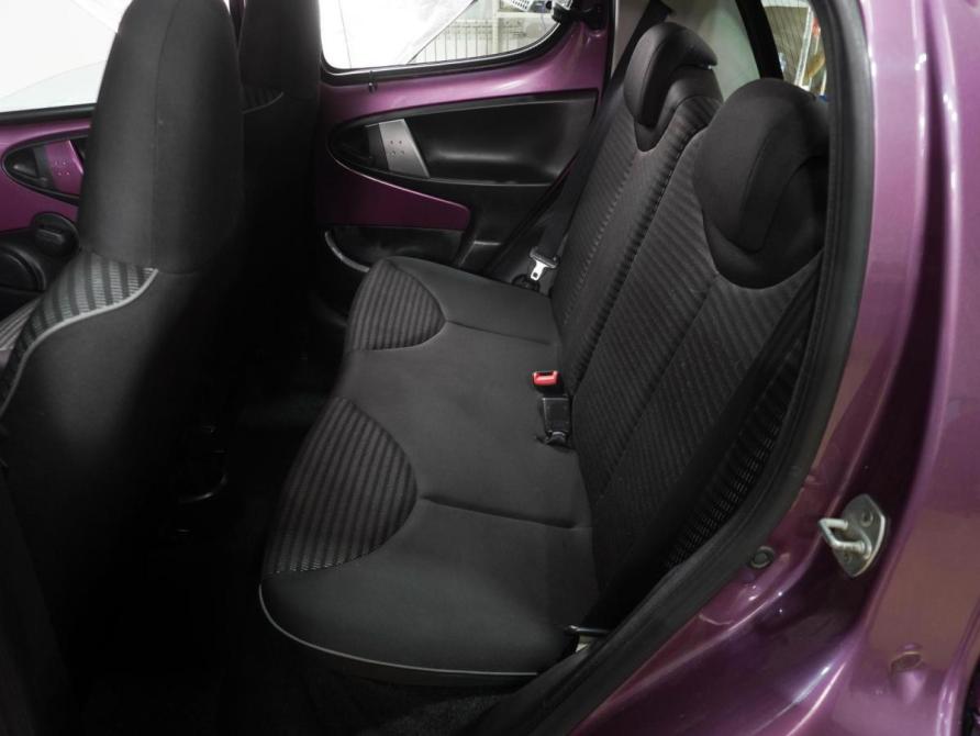 Peugeot 107 I Рестайлинг 2 Воронеж  - изображение 9