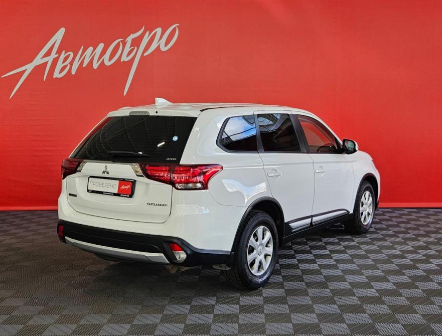 Mitsubishi Outlander III Рестайлинг 2 Вологда  - изображение 5
