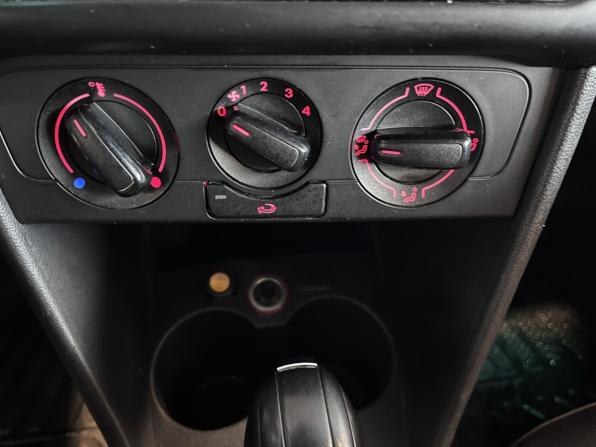 Volkswagen Polo V с пробегом 2011 года, цена 712 000 рублей, 133967 км, седан, Автокод Объявления