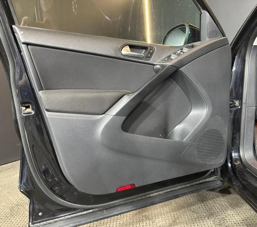 Volkswagen Tiguan I Рестайлинг с пробегом 2013 года, цена 1 079 000 рублей, 192284 км, внедорожник, Автокод Объявления