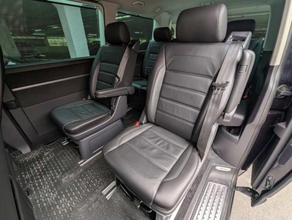 Volkswagen Multivan T6 с пробегом 2019 года, цена 4 099 000 рублей, 156768 км, минивэн, Автокод Объявления