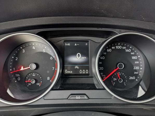 Volkswagen Tiguan II Рестайлинг с пробегом 2021 года, цена 3 260 000 рублей, 50963 км, внедорожник, Автокод Объявления