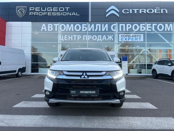 Mitsubishi Outlander III Рестайлинг 2 с пробегом 2015 года, цена 1 815 000 рублей, 118240 км, внедорожник, Автокод Объявления